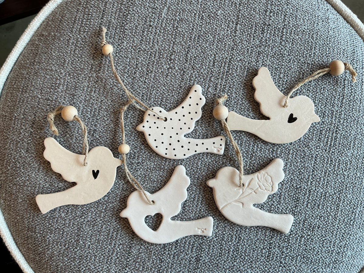 Petite colombe en céramique Atelier Daphné