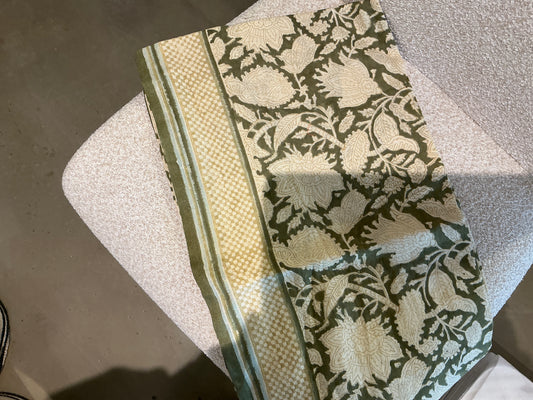 FOULARD IMPRIME Fleurs indiennes chandra kaki