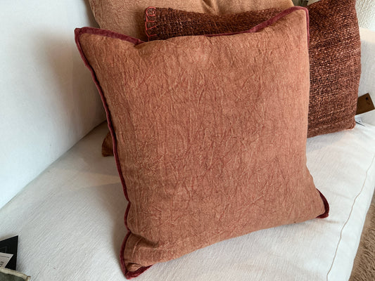 COUSSIN POMAX ALPHA OPPOSITES  CANNELLE