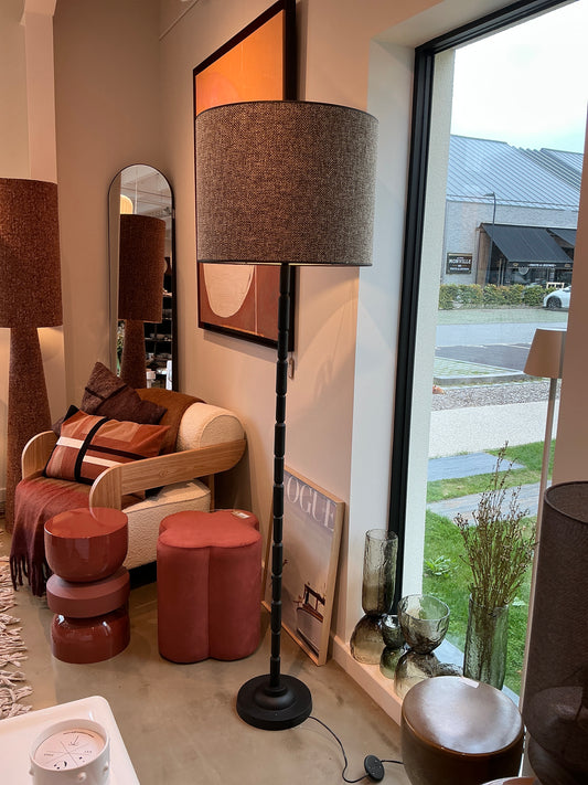 Lampadaire pied noir abat jour marron