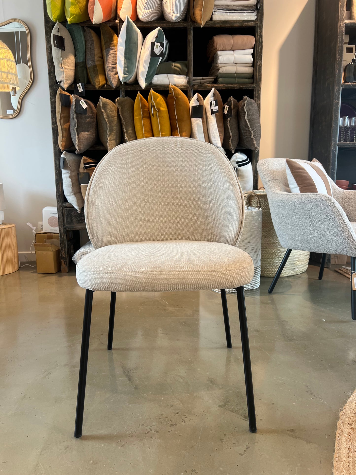 Chaise tissu écru