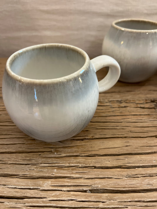 Mug en grès gris