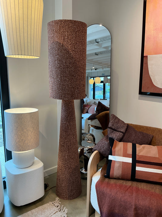 Lampadaire bordeaux rose