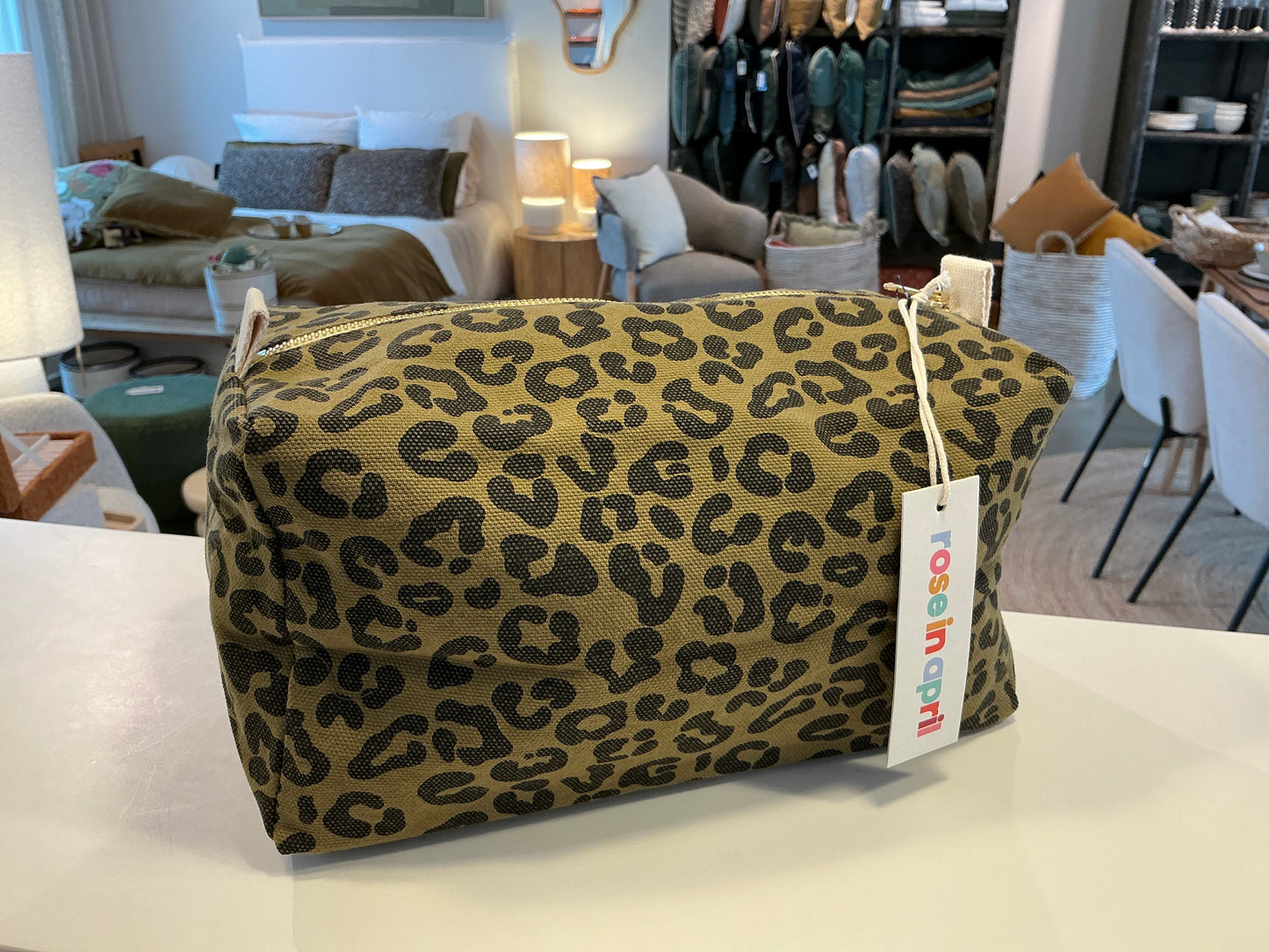Trousse de Toilette Graou olive Rose in April