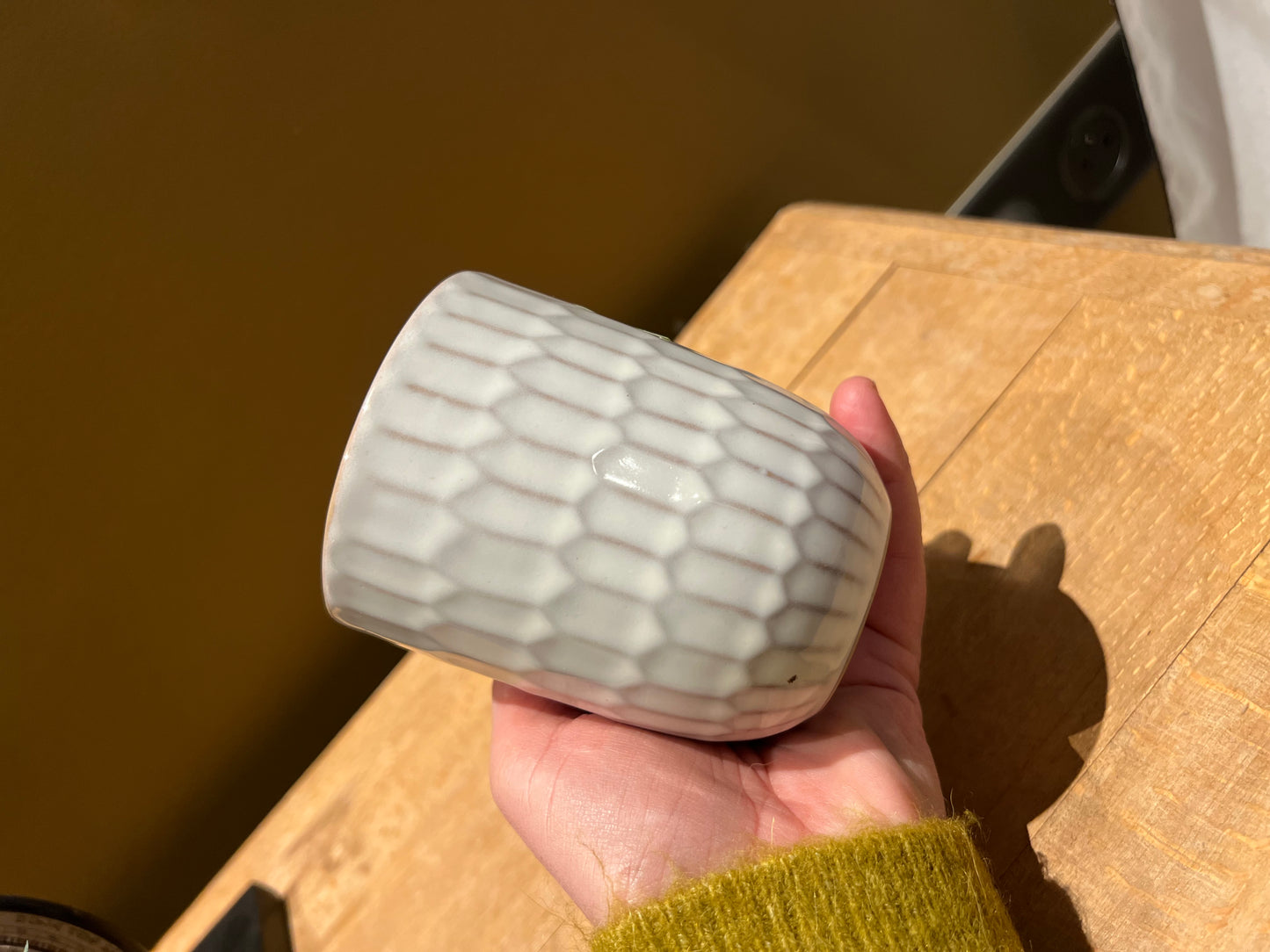 MUG EN CERAMIQUE BLANCHE ET NATURELLE (par 4)