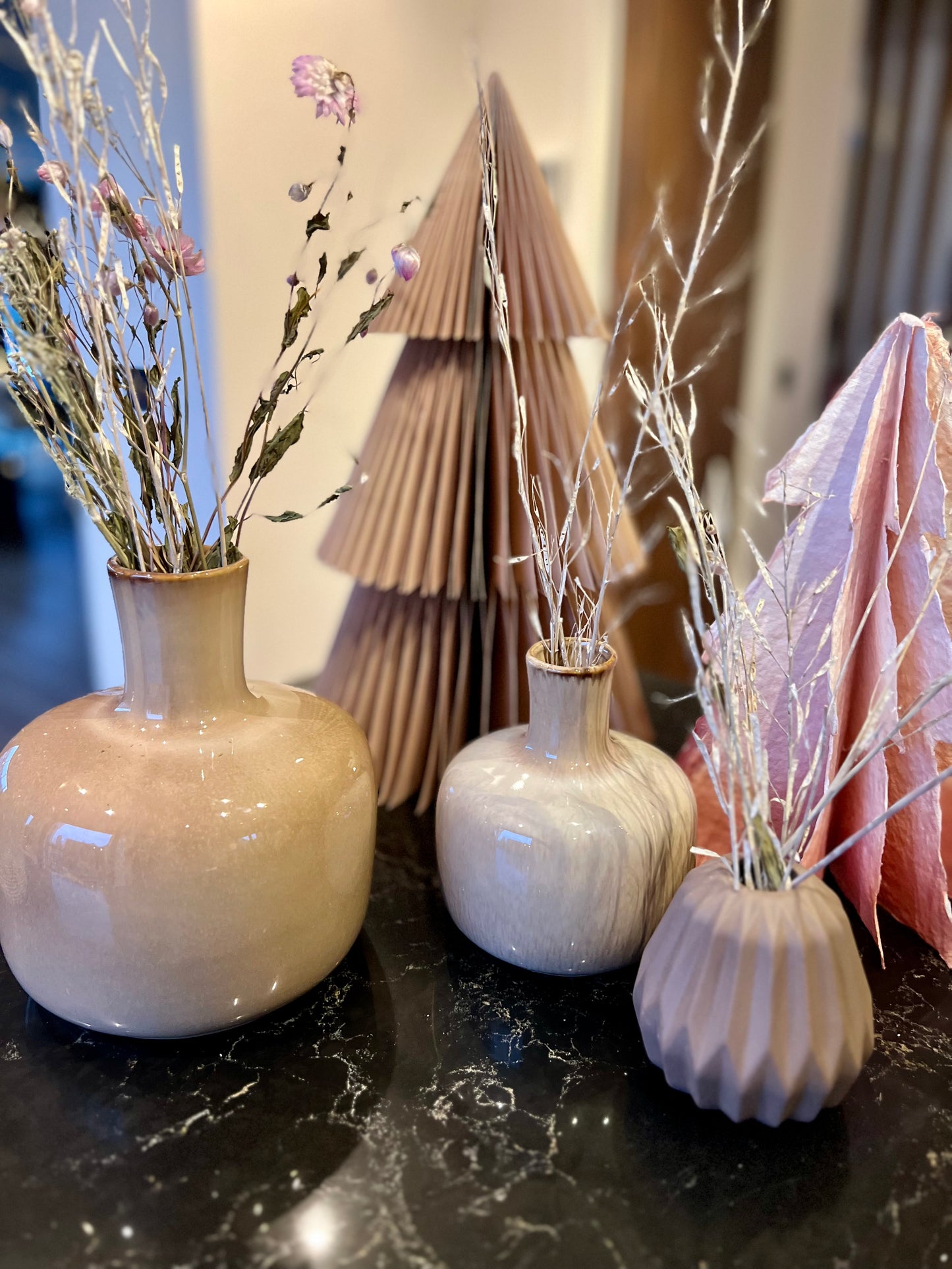 PETIT VASE RAINURÉ BRUN ROSÉ