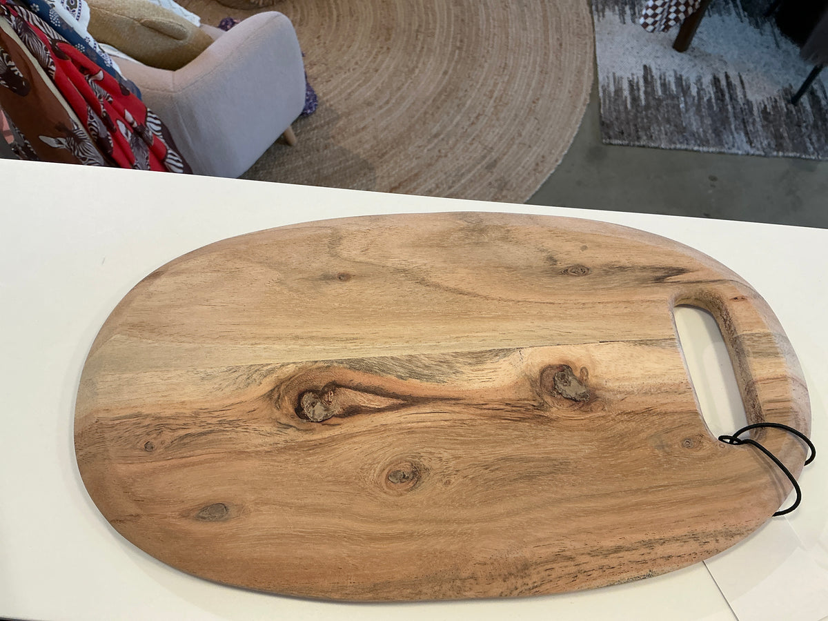 Planche de présentation ovale en bois d’acacia