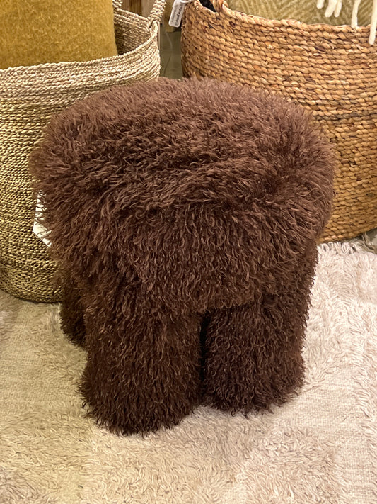 Pouf longs poils marron
