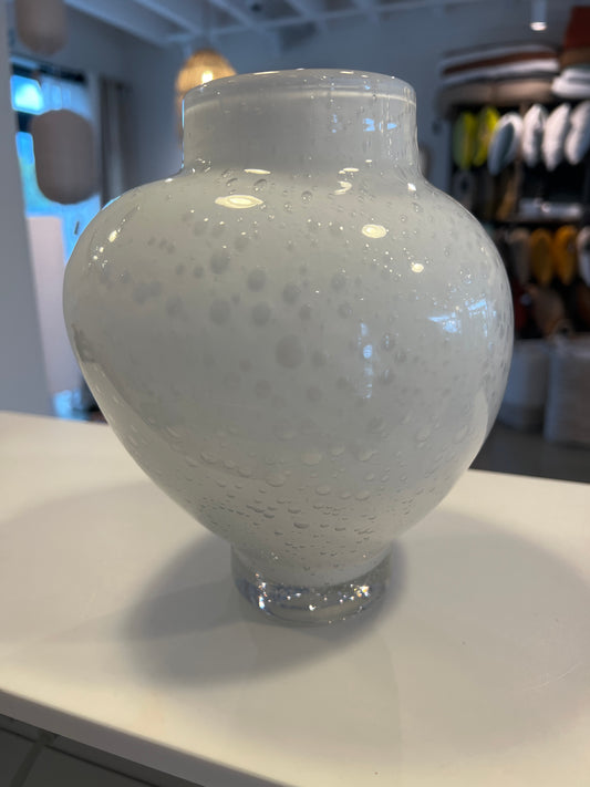 Petit vase asymétrique verre bullé blanc