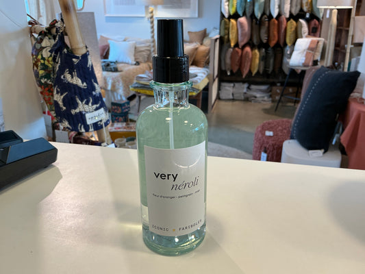 SPRAY ICONIC VERY NEROLI (200 ML)