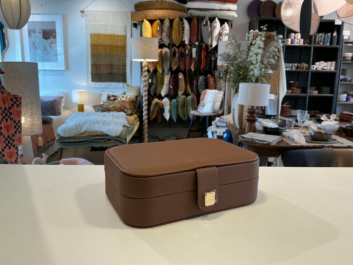 BOITE A BIJOUX BRIGITTE MARRON