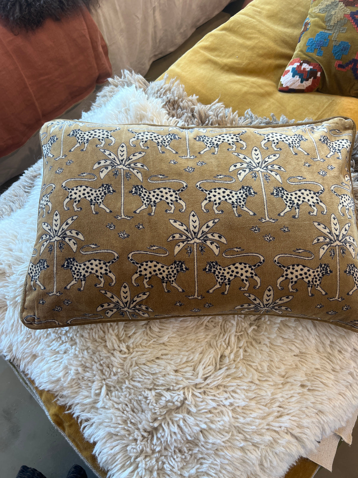Coussin Beria gold  40x60 cm