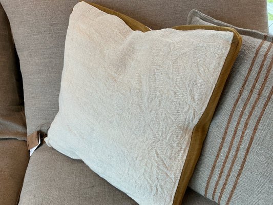 COUSSIN POMAX ALPHA CLASSIC IVOIRE MOUTARDE