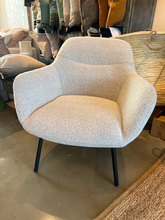 Fauteuil bouclette taupe