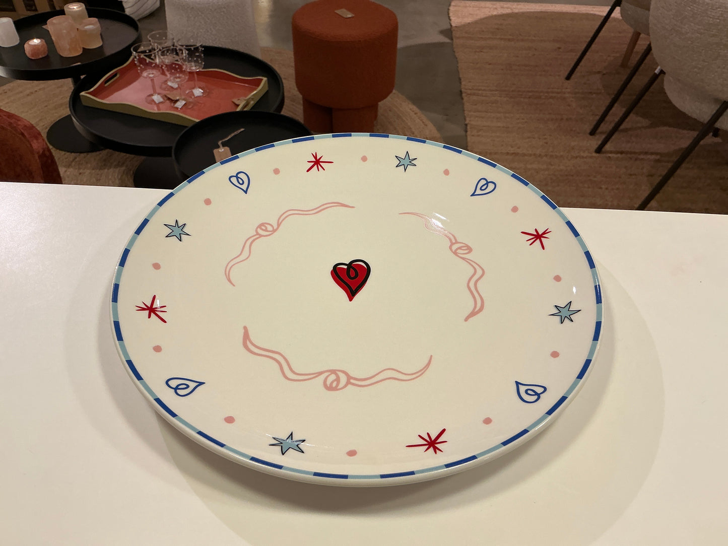 Set de 4 assiettes plates à motifs