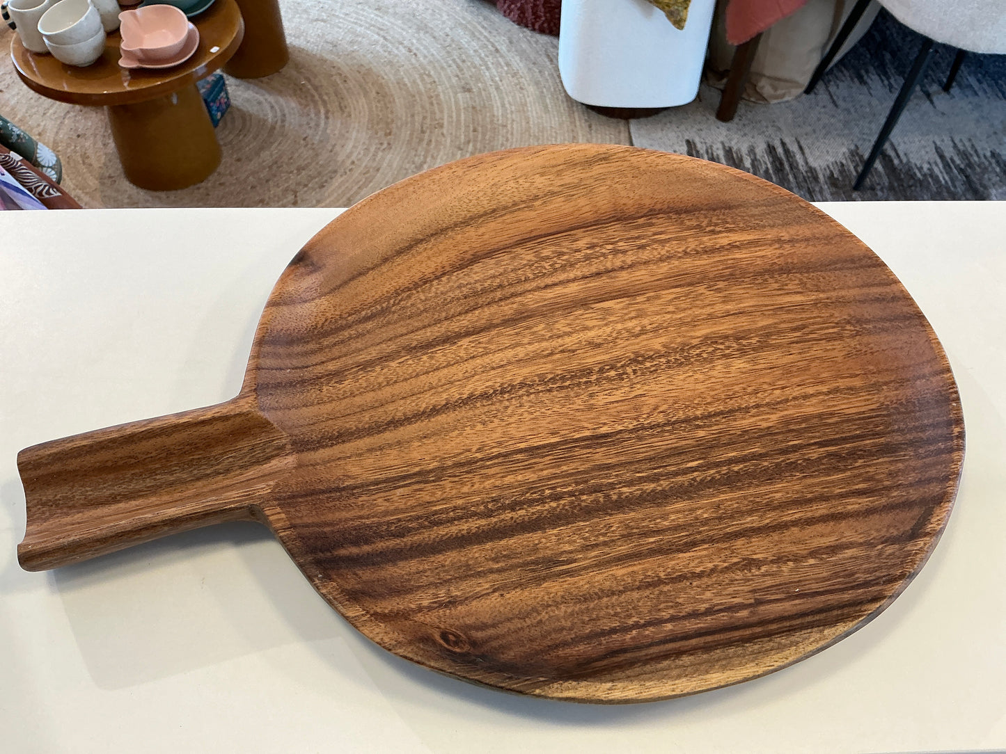 PLAT EN BOIS D’ACACIA