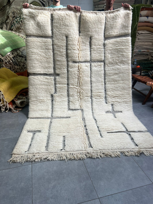 Tapis berbère m’rirt motifs géométriques   160x250  cm