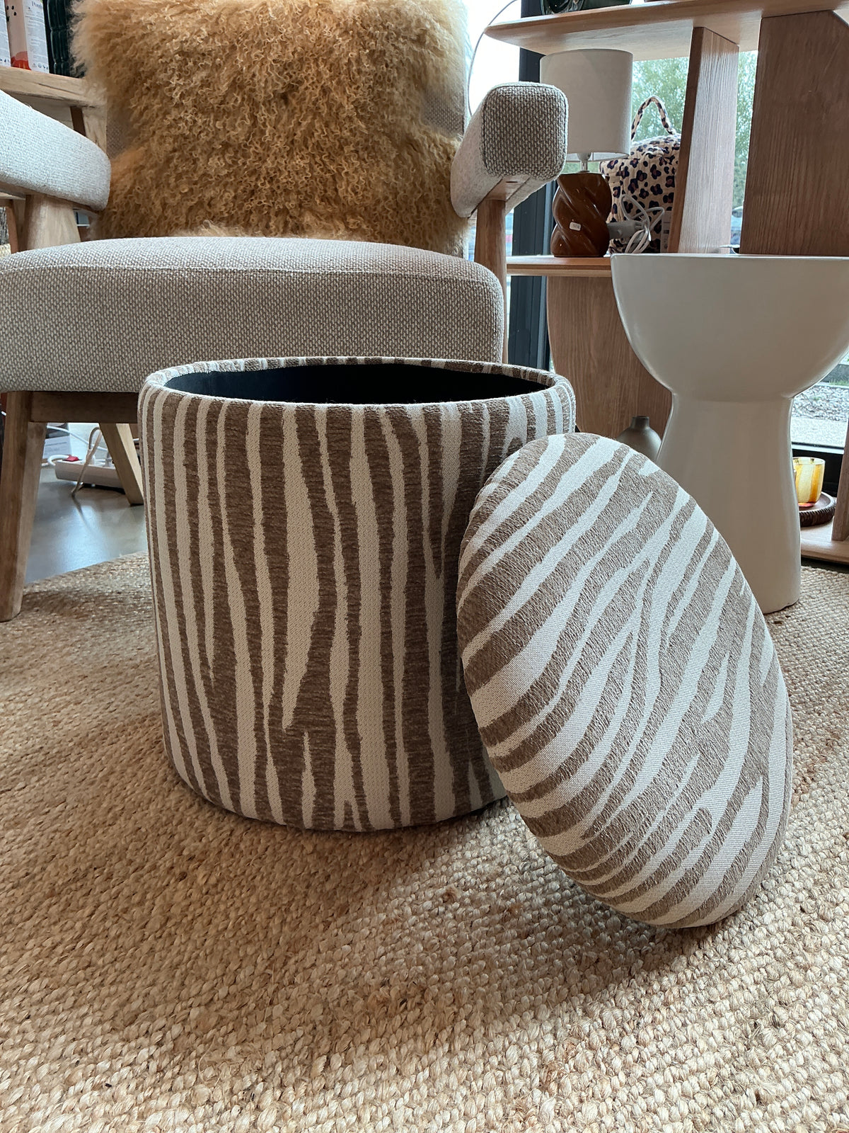 Pouf coffre zèbre
