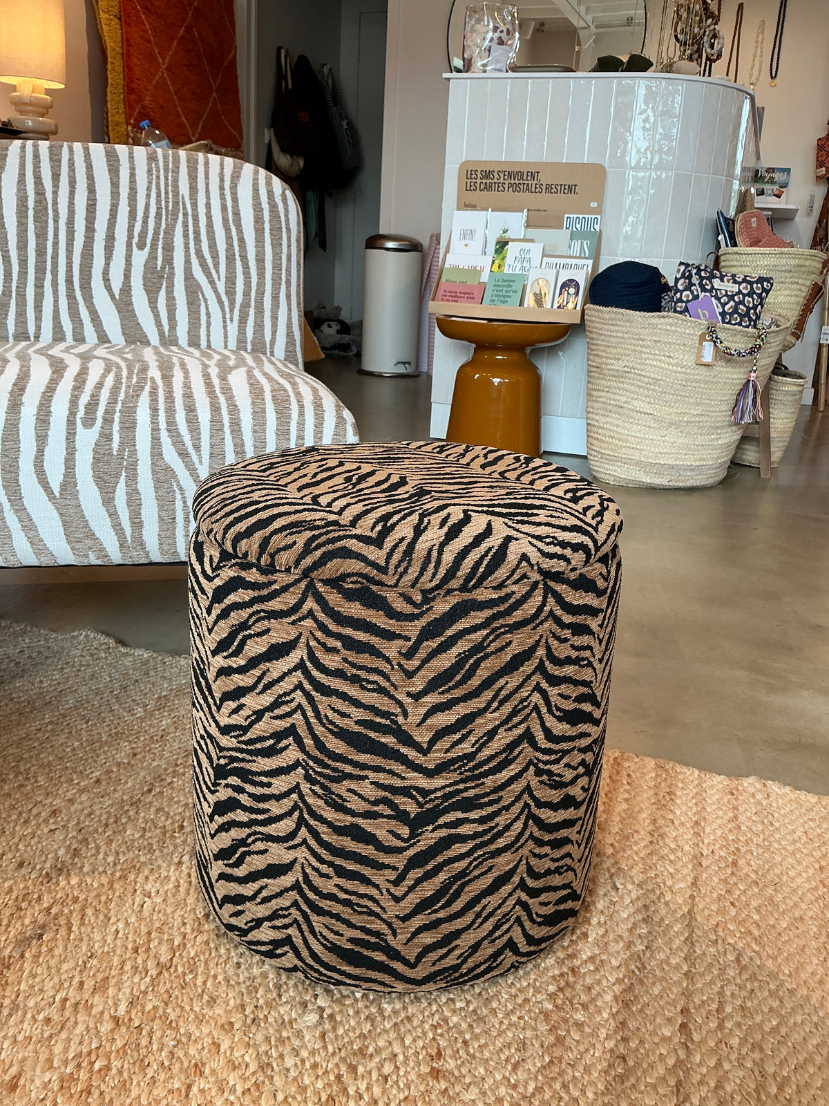 Pouf coffre tigre