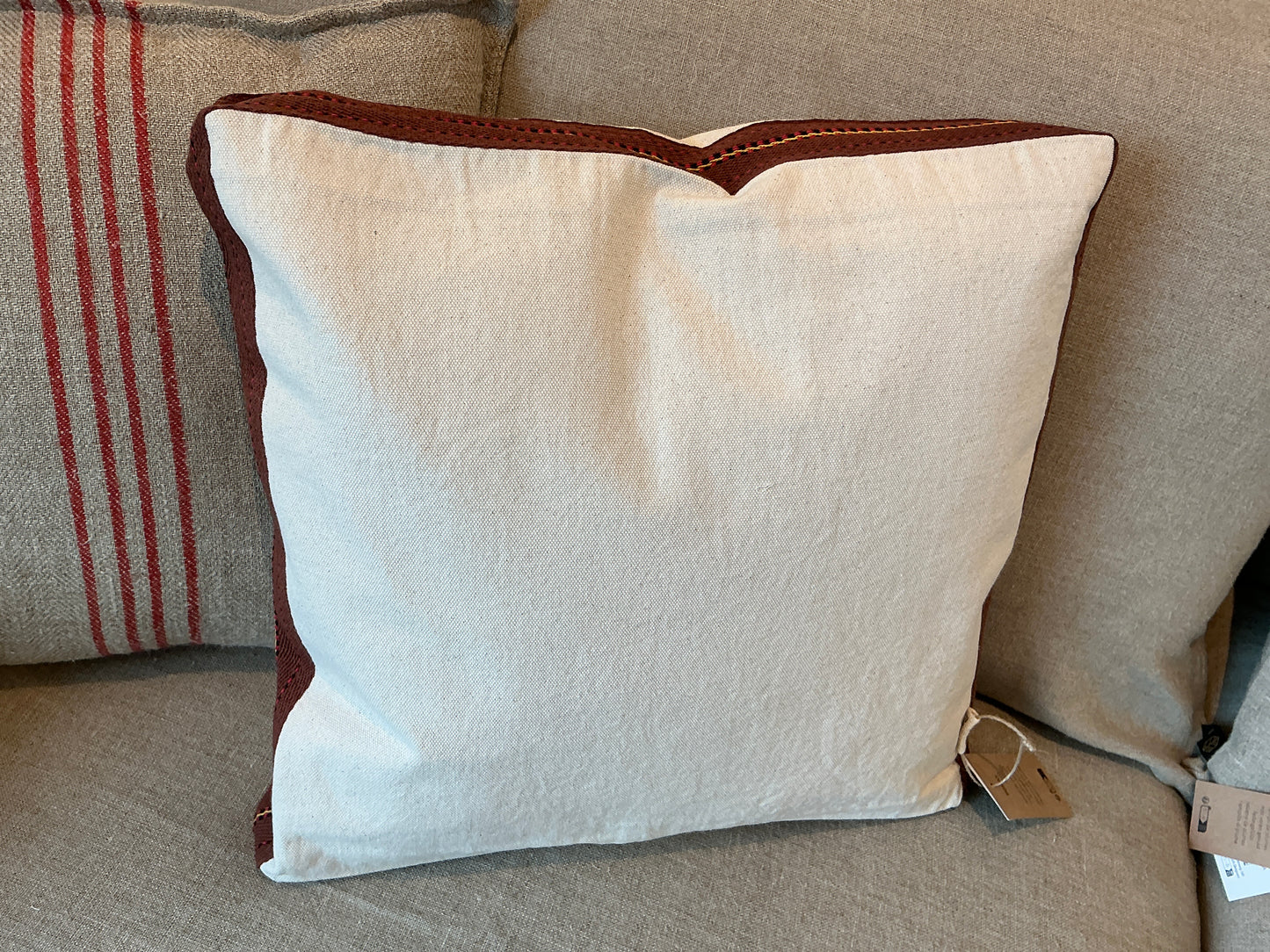 COUSSIN POMAX LIORA IVOIRE ET ROUILLE