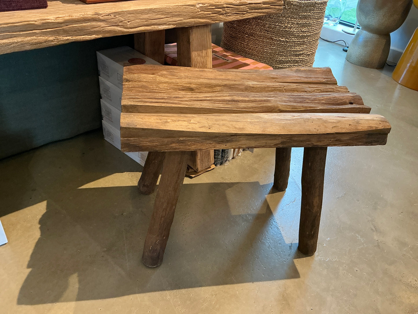 TABOURET 50X31X37 CM