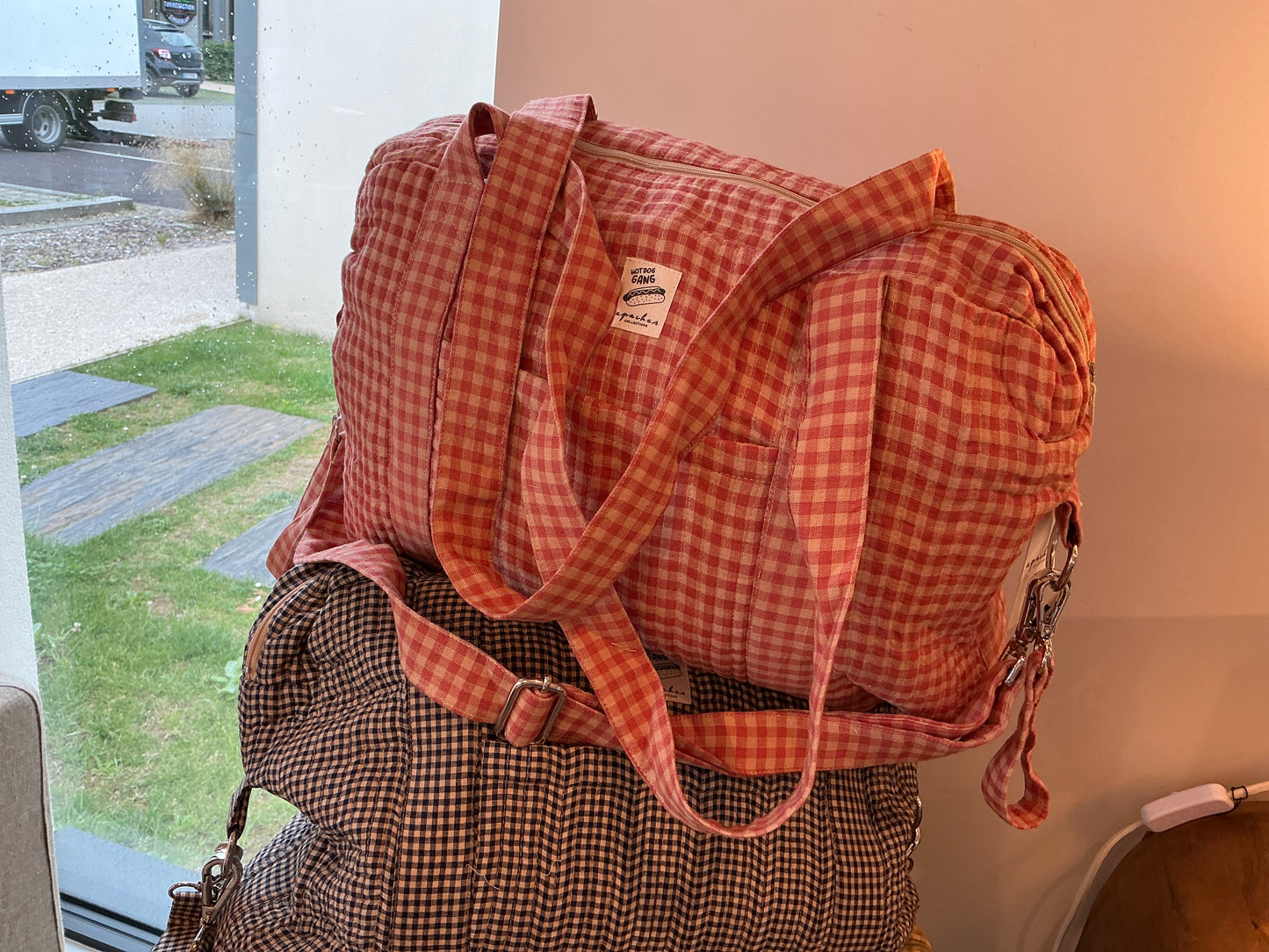 Sac a langer Thais checkmate colorado