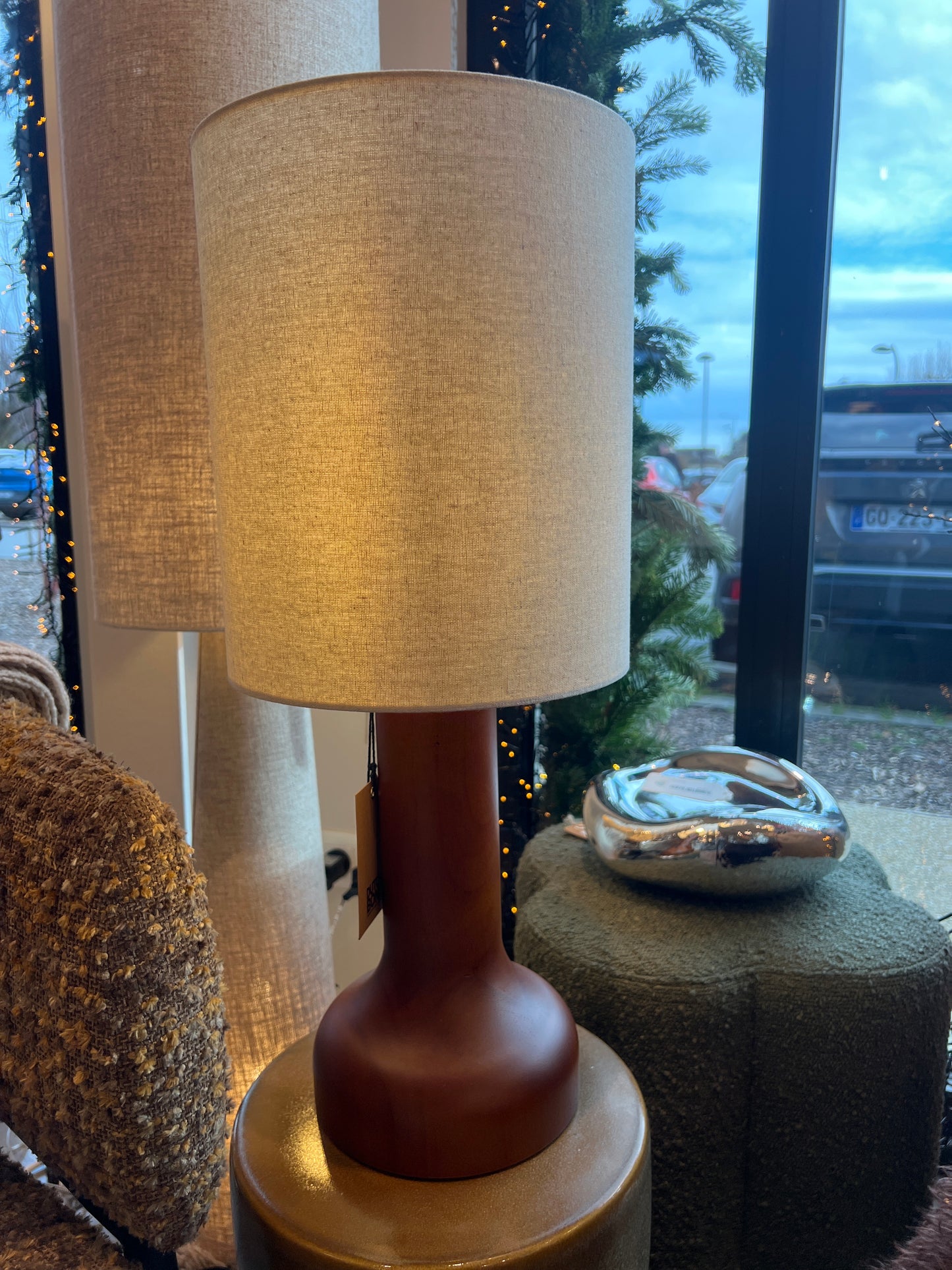 Lampe de table pied en bois