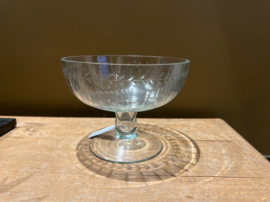 JOLIE COUPE EN VERRE
