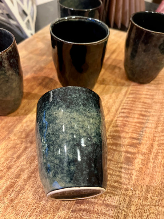 MUG EN CERAMIQUE ÉMAILLÉE (par 4)